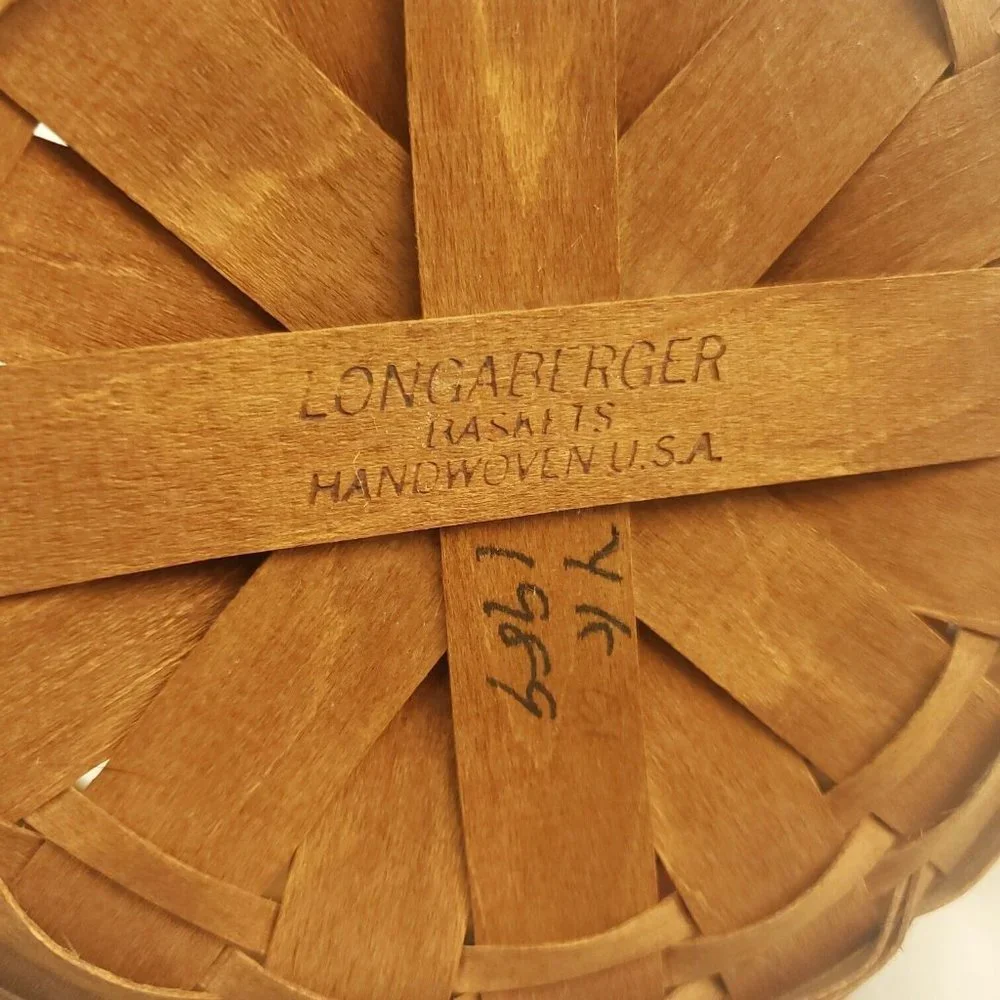 Longaberger Brown 1989 Round Shape Wood Handwoven Basket With Fixed Handle
